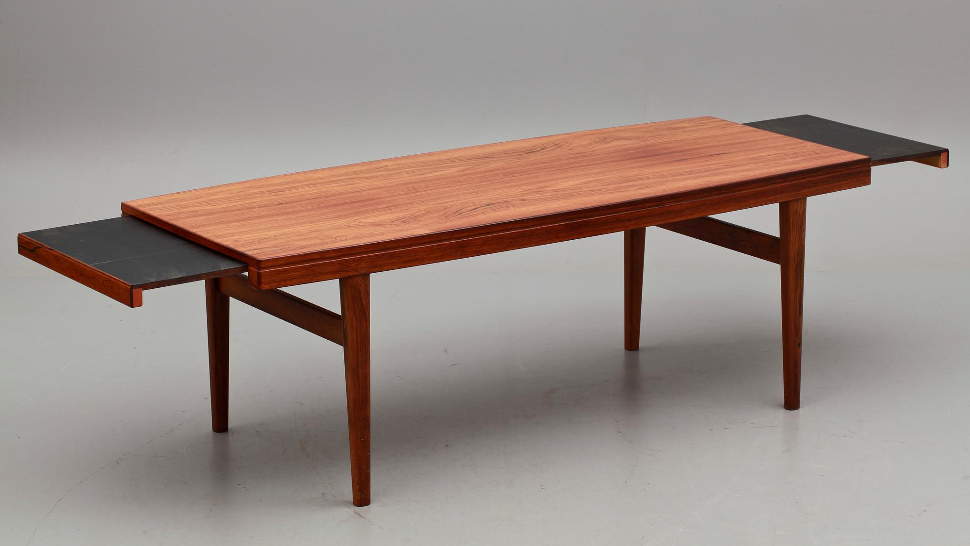 SOFFBORD, troligen Trensum, 1900-talets andra hälft.