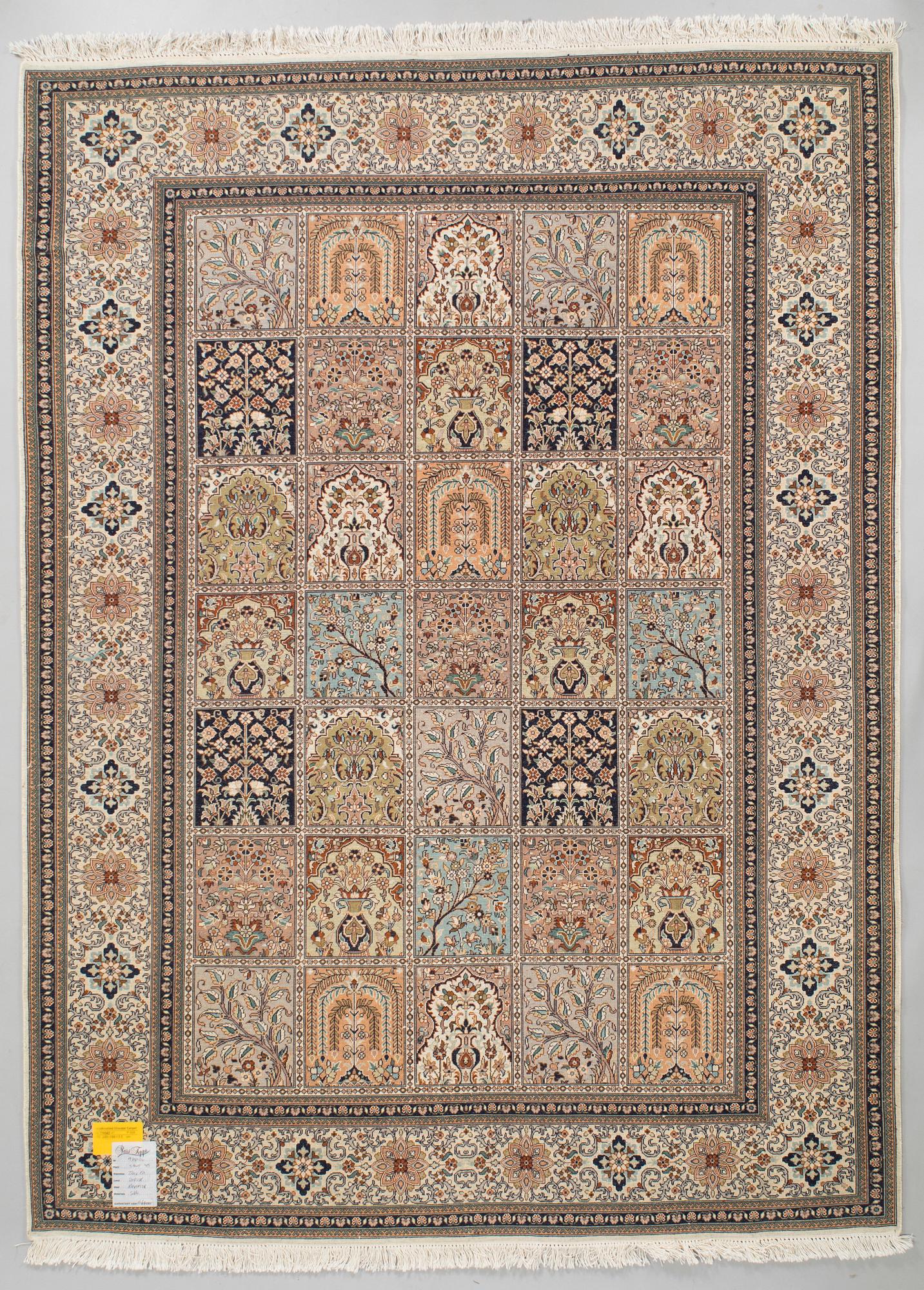 Matto, silkki, Kashmir. Noin 220 x 159 cm.