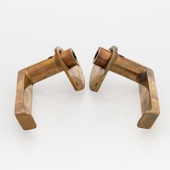 Dörrhandtag, 6 par, modell 75, tillverkare Mariefors Bruk. Modellen formgiven 1952.