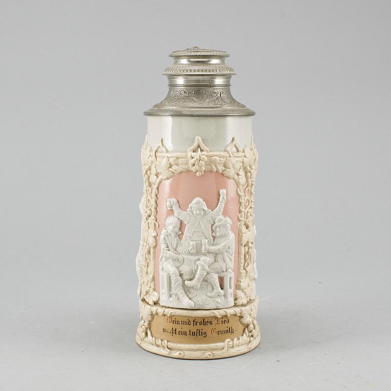 STOP, porslin och tenn, Villeroy & Boch, omkring 1900.