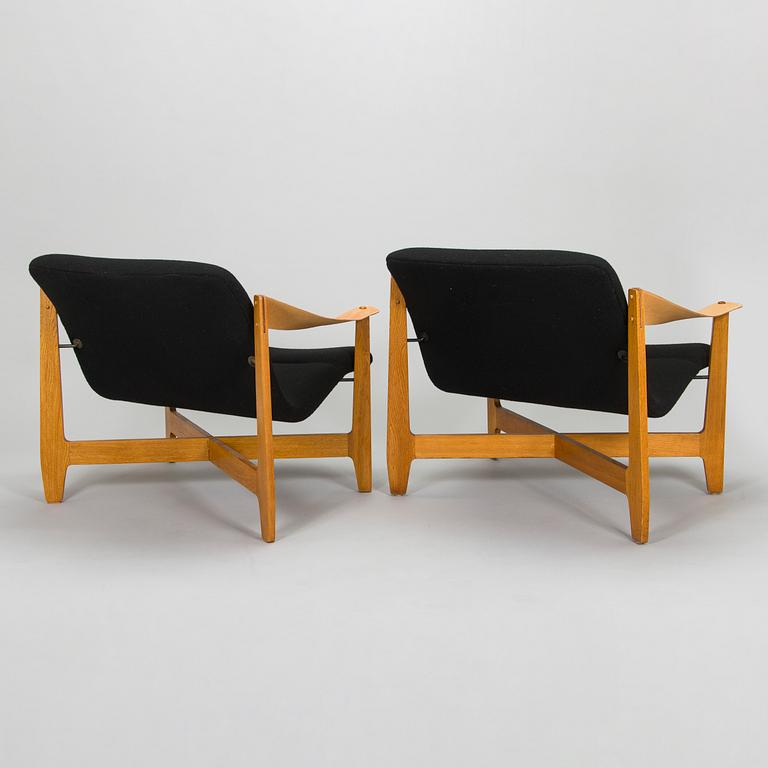 Antti Nurmesniemi, fåtöljer, ett par, modell 418, för Artek, 1950-tal.