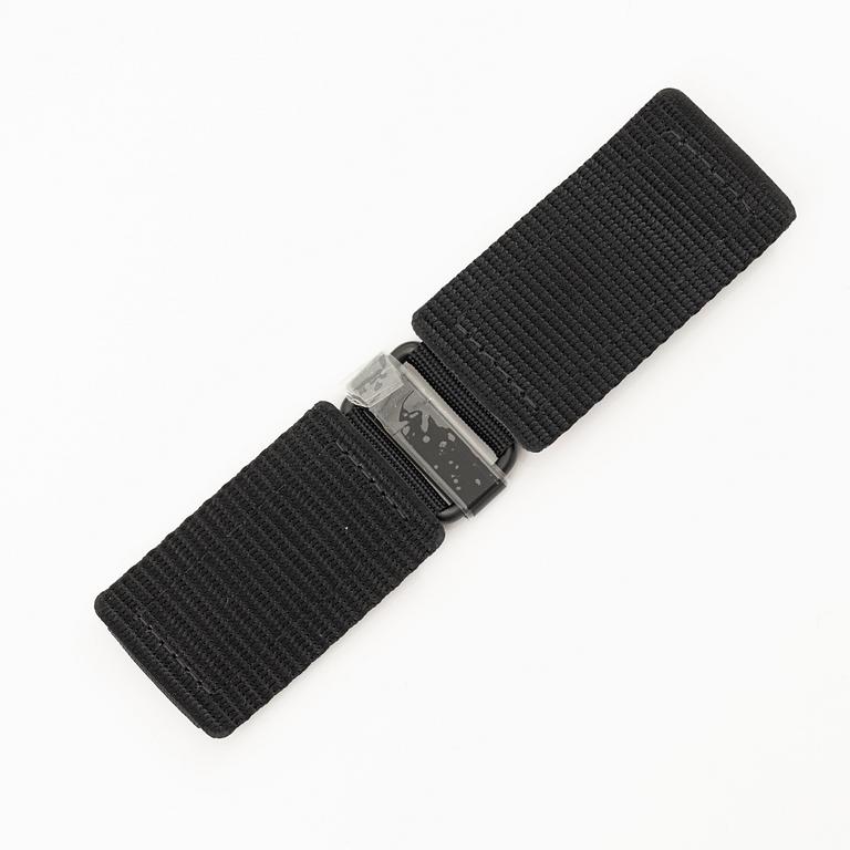 Bell & Ross, BR03-92, "RAID", "Limited Edition", armbandsur, 42 mm.
