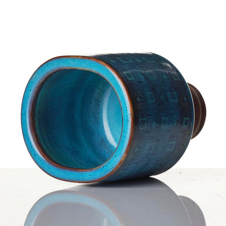 Wilhelm Kåge, a "Farsta" stoneware vase, Gustavsberg Studio, 1945.