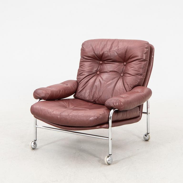 A 1970s leather armchair from Ulferts Tibro.