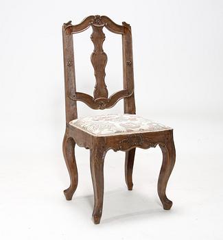STOL, rokoko. Provinstillverkning, troligen Frankrike. 1700-talets slut.
