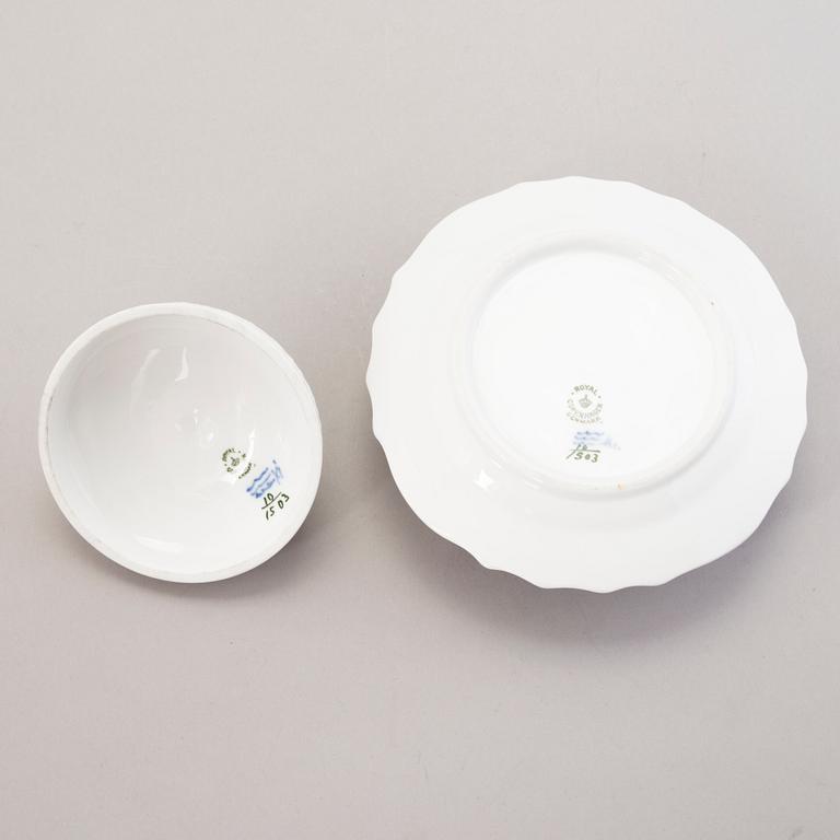 ROYAL COPENHAGEN, A 40-piece set of 'Blå Blomst" tablewear, second half of the 20th century.