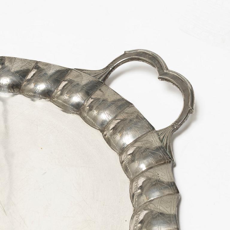 Serving tray, silver, Mexico, 20th century.