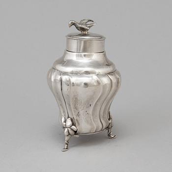 A Danish 18th century silver tea-caddy, marked Philip Lorenz Weghorst possibly, Copenhagen 1727.