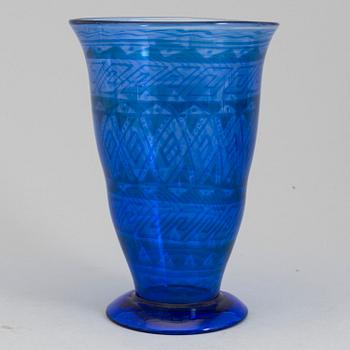 Simon Gate, A Simon Gate 'graal' glass vase, Orrefors 1917.