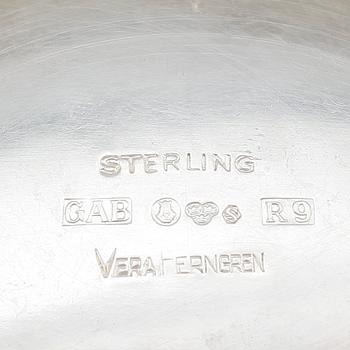 SKÅL, silver, Vera Ferngren, GAB, Stockholm 1967. Vikt ca 242 gram.
