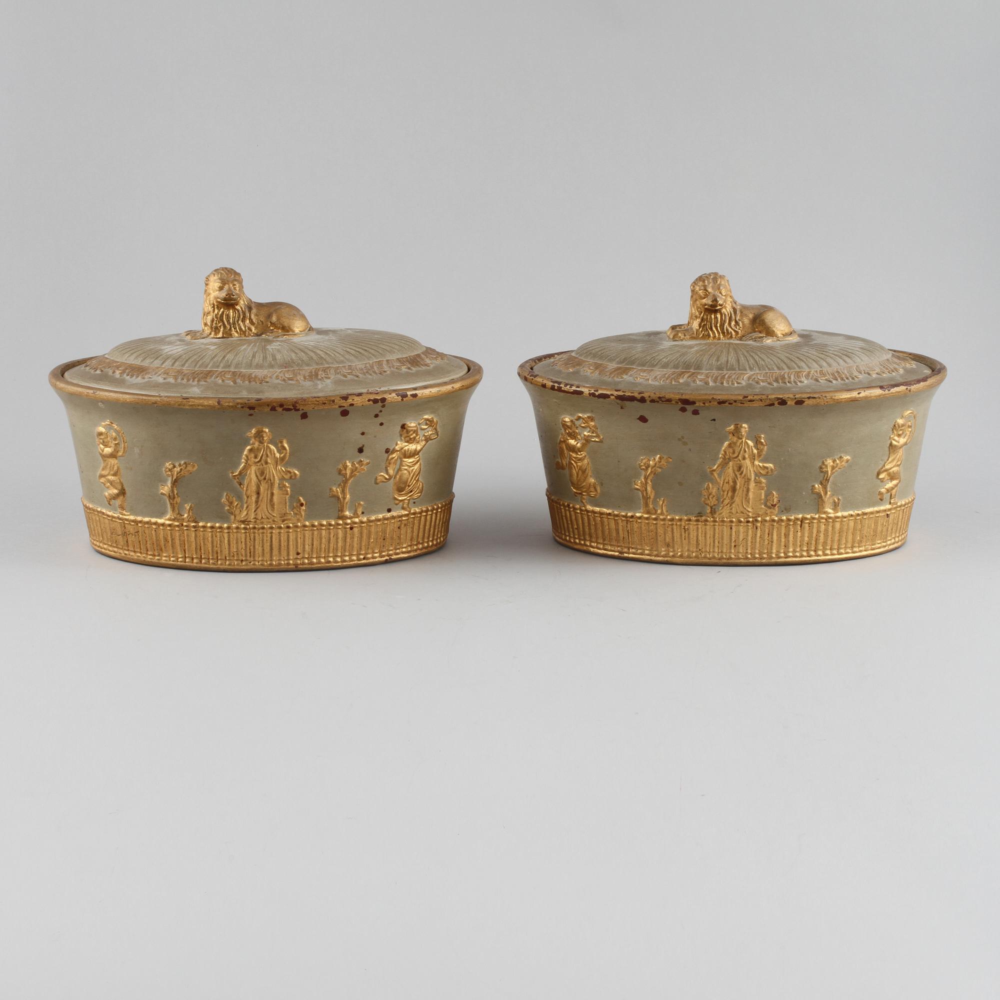 PASTEJFORMAR, ett par, lergods, empir, 1800-talets första hälft.