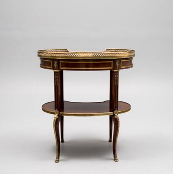 BORD, Frankrike 1900-talets början.