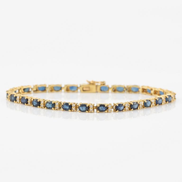 Armband, 18K guld med safirer och briljantslipade diamanter.