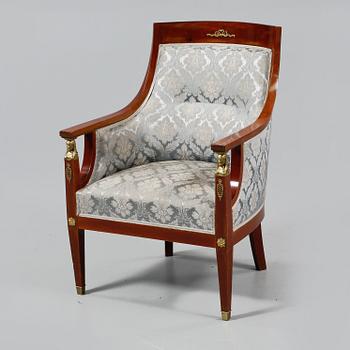 SALONGSGRUPP, 8 delar, Karl Johan- stil, 1900-talets första kvartal.