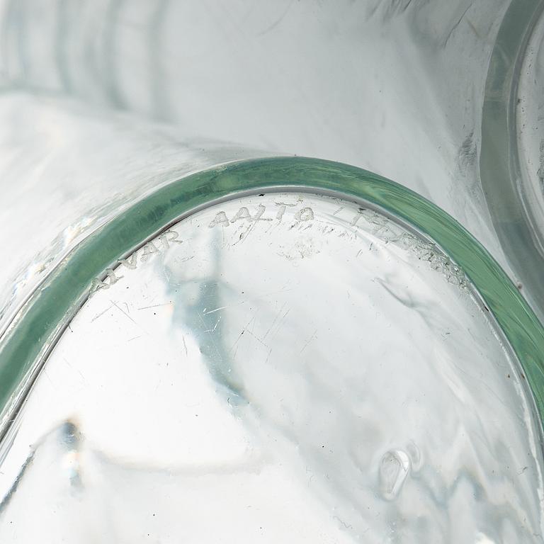Alvar Aalto, vas, modell 0551, signerad Alvar Aalto 14/1988.