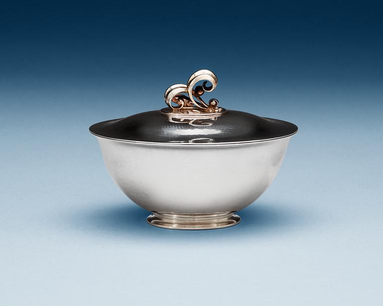 HARALD NIELSEN, bonbonnière, Georg Jensen Köpenhamn 1925-32, sterling,