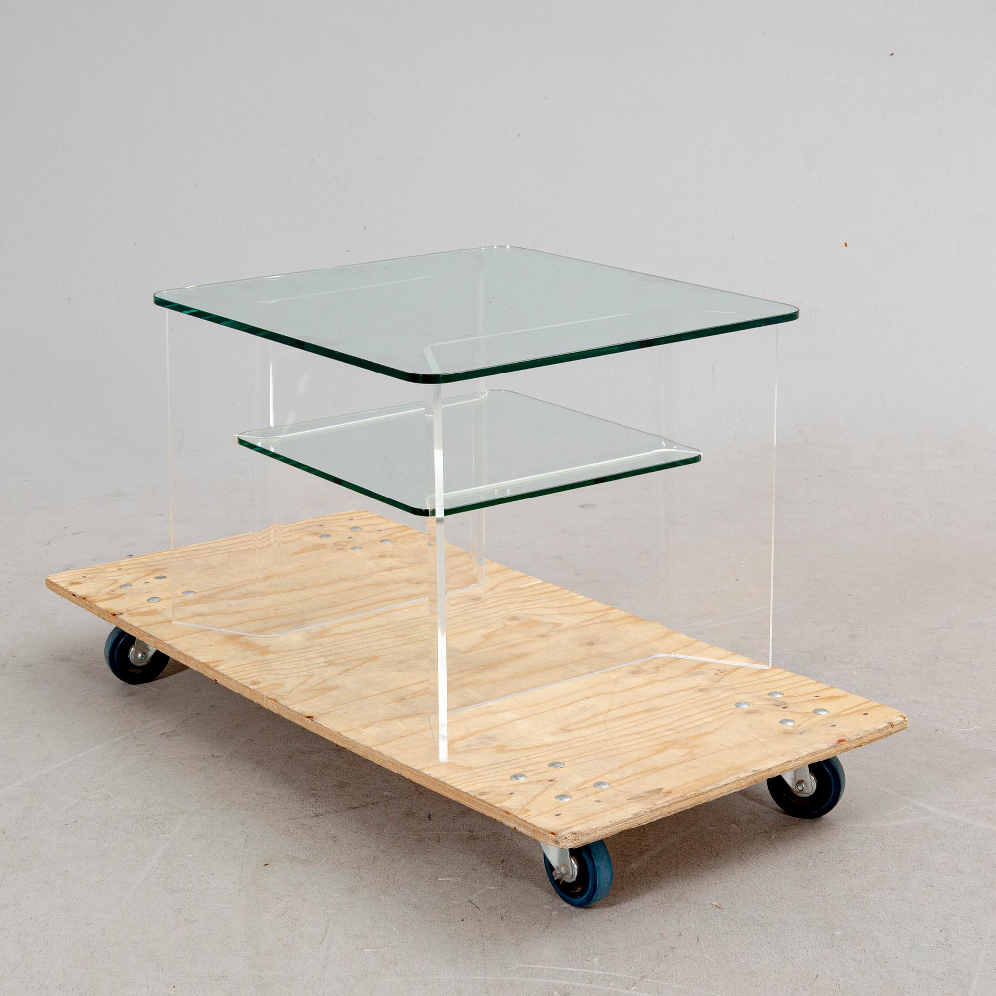 Sidobord/soffbord sent 1900-tal.