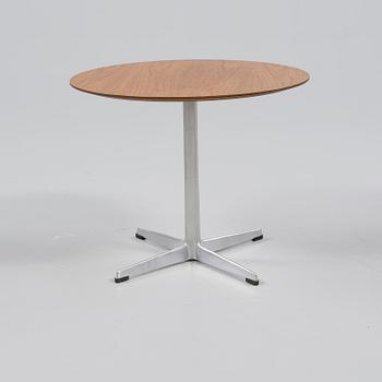 BORD, Arne Jacobsen, Fritz Hansen, 1960/70-tal.