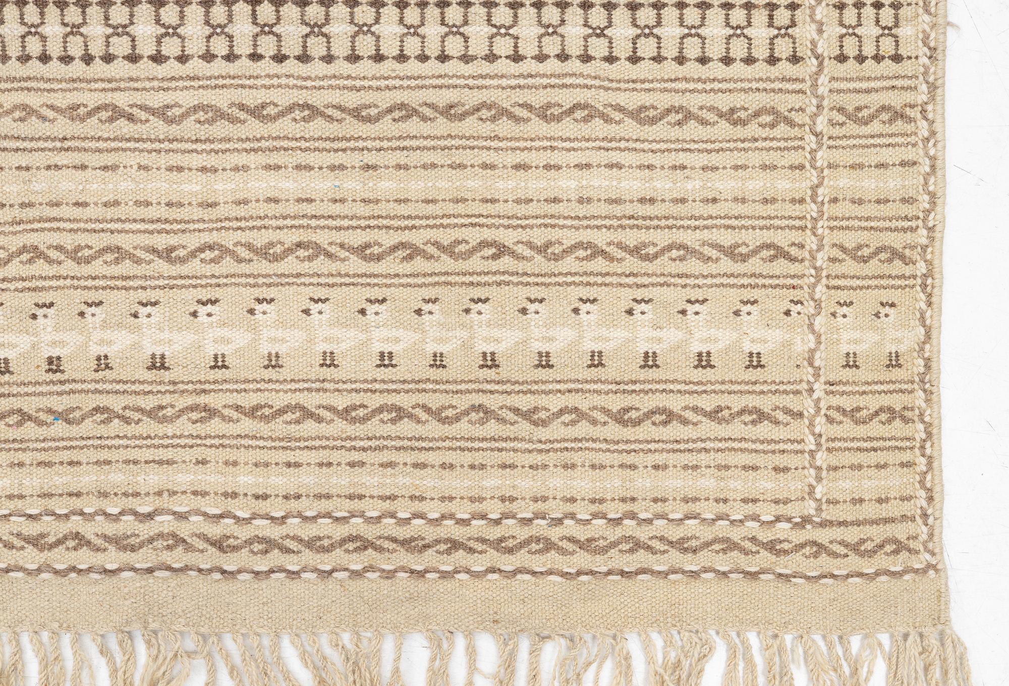 Kelim, India, approx. 305 x 190 cm.