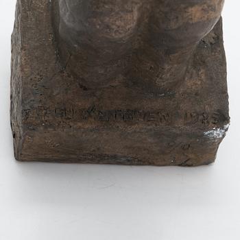 Taru Mäntynen, skulptur, brons, signerad och daterad 1985.