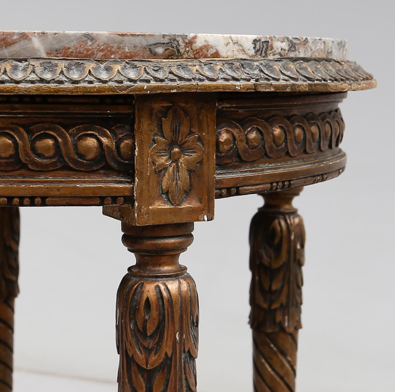 BORD, Louis Seize-stil, 1900-talets första hälft.