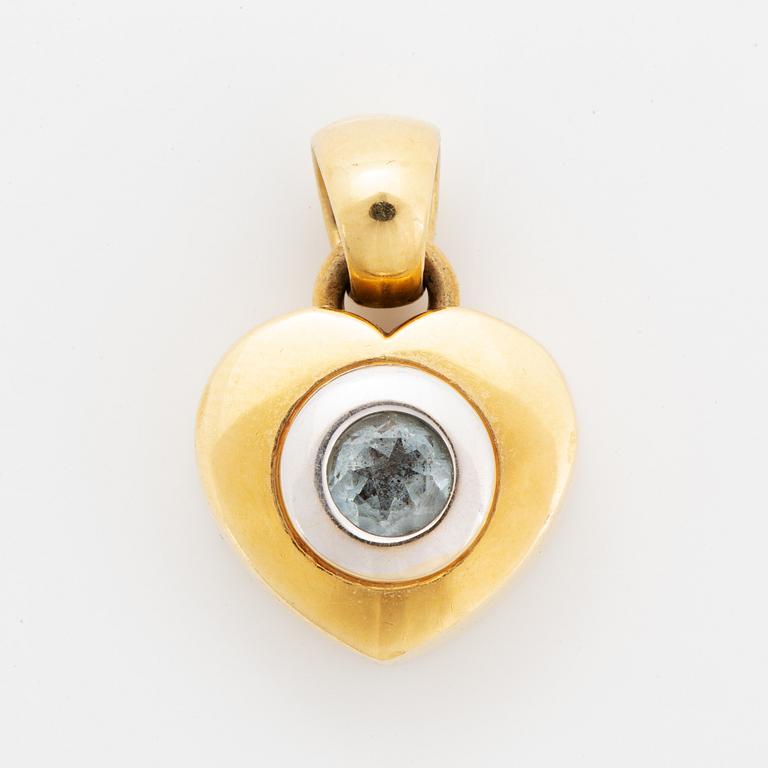 18K gold and blue stone heart pendant.