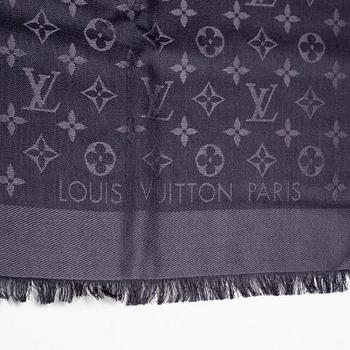 Louis Vuitton, a shawl.