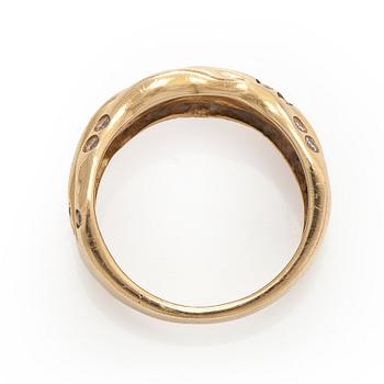Ring, brilliant-cut diamonds, 14K gold.