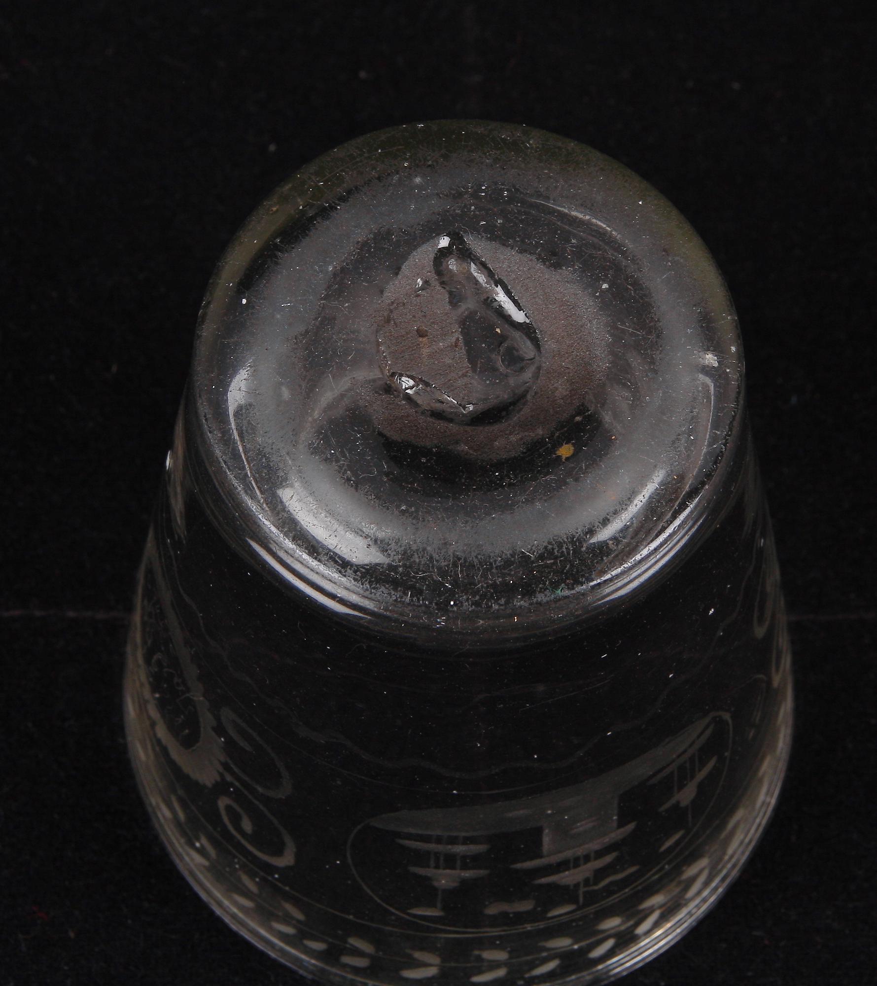 BÄGARE, glas, 1700-tal.