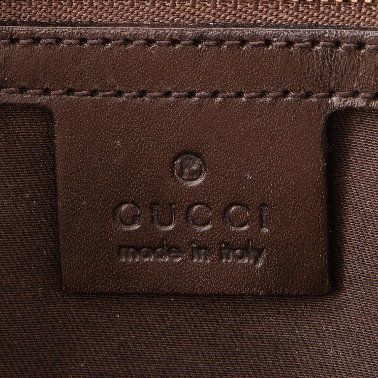 GUCCI, AXELVÄSKA.