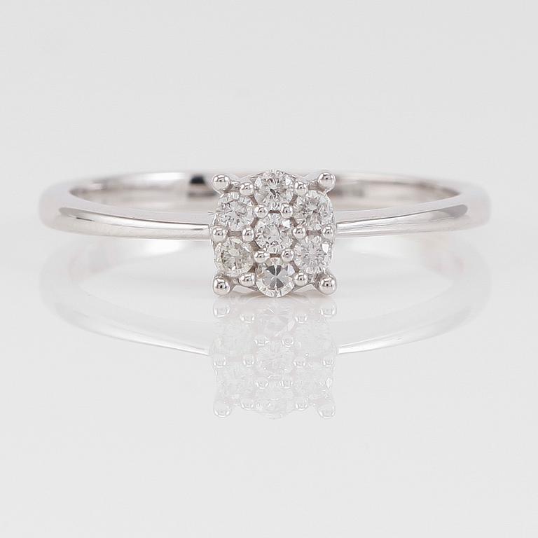 RING, 18K vitguld och diamanter tot ca 0.13 ct.