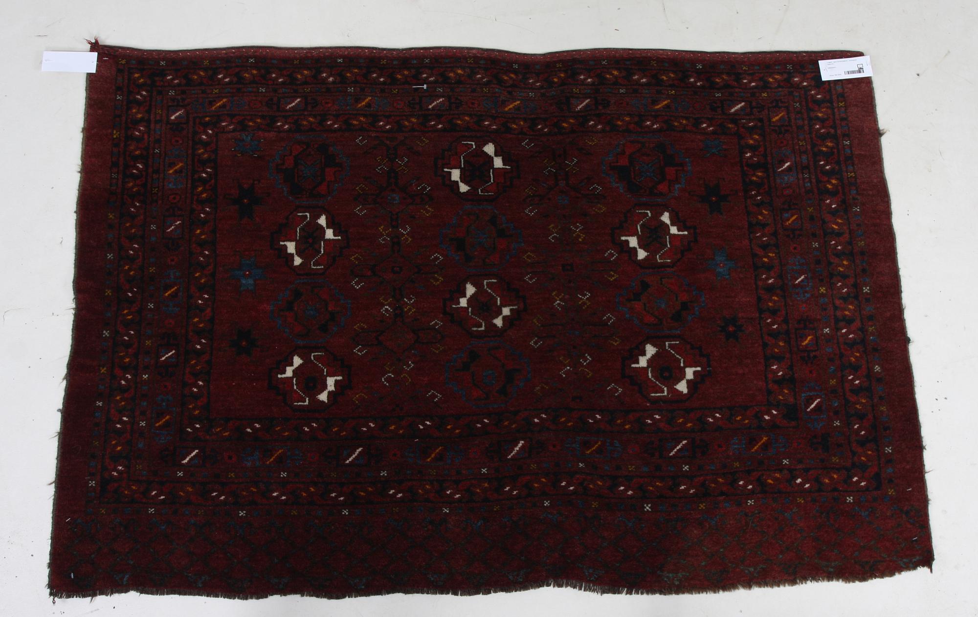 MATTFRAGMENT, orientalisk. 160x107.