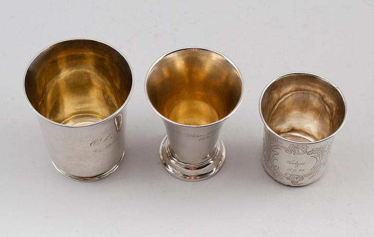 BÄGARE, 3 st, silver, 1800-/1900-tal. Vikt ca 224 gram.