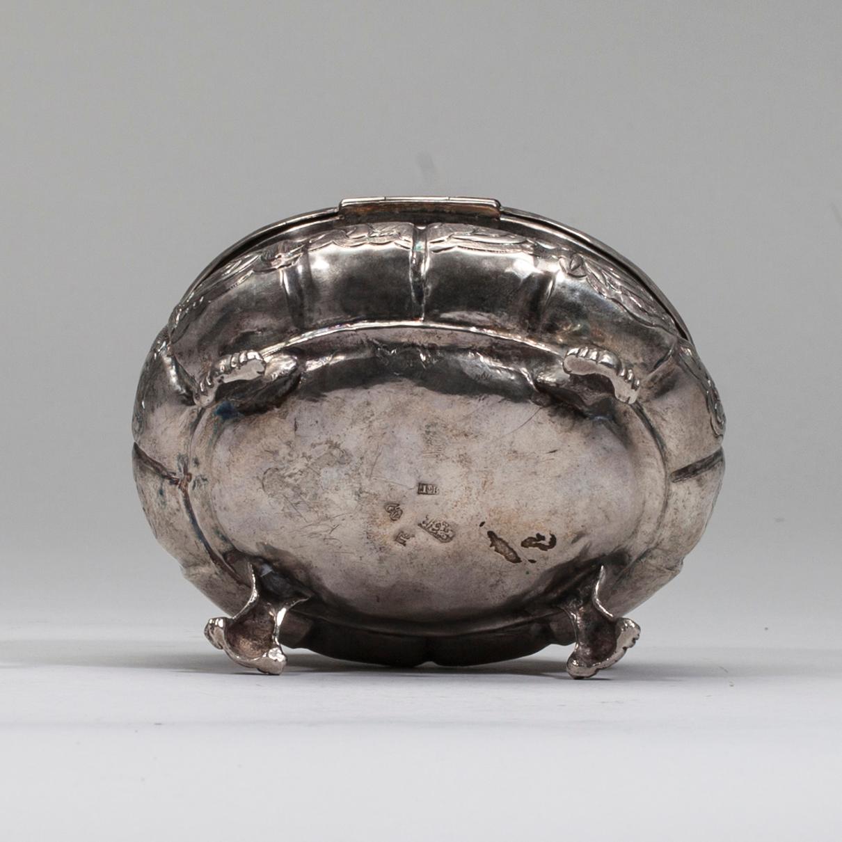 SOCKERSKÅL , silver, Ryssland, Moskva troligen 1759, vikt 181 g.