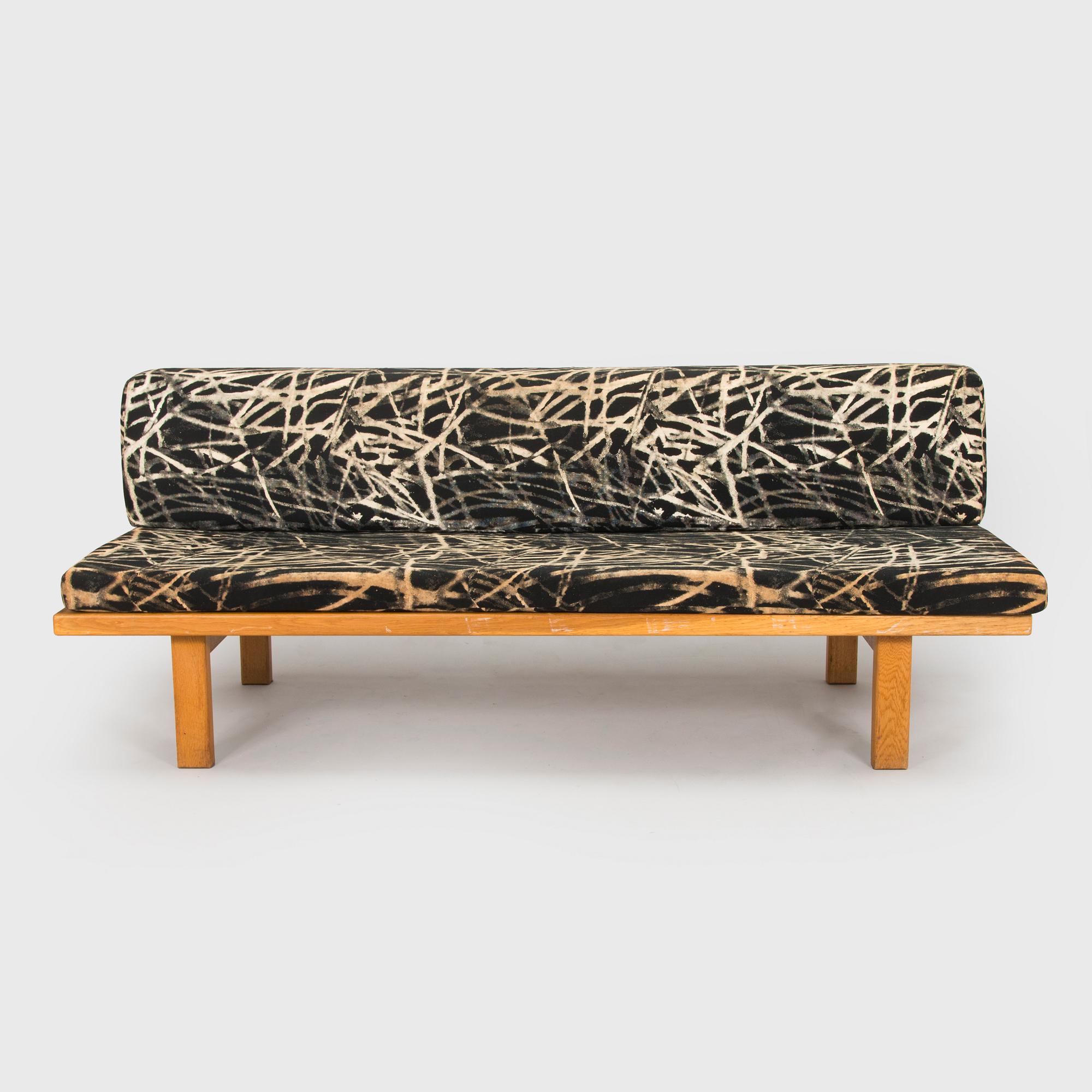 Alvar Aalto, a sofa, design by Artek's drawing office, for O.Y Huonekalu- ja Rakennustyötehdas A.B. 1957.