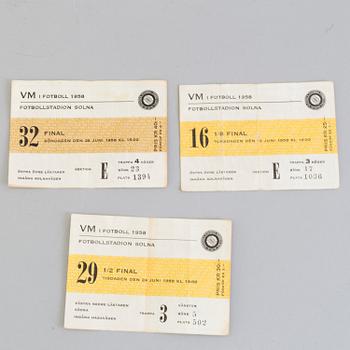 Officiellt VM program, final 1958, Sverige-Brasilien, 29 juni kl.15.00, medföljer 2 matchhäften och tre lösa biljetter.