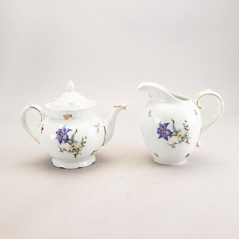 A 76 pcs Rosenthal porcelain service mid 1900s.