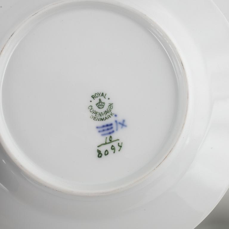 20 pieces of a porcelain 'Blue flower' service, Royal Copenhagen, Denmark.