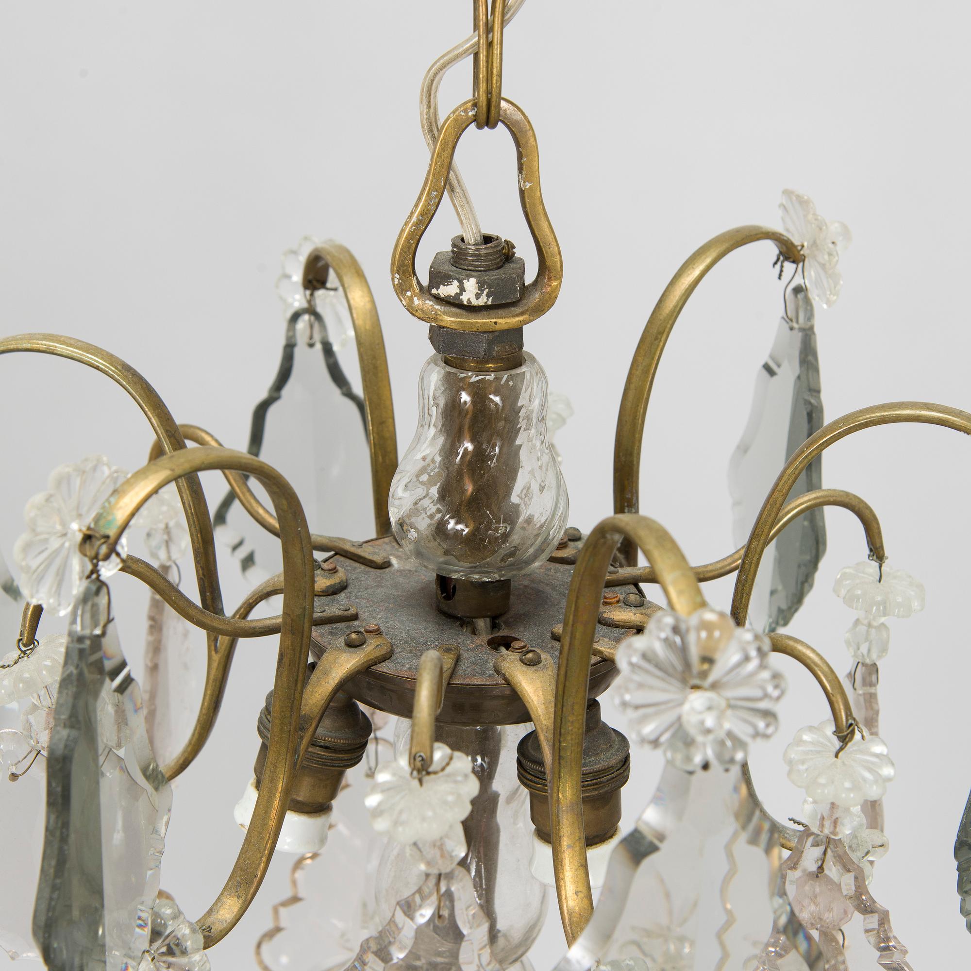 Kattokruunu, 1900-luvun puoliväli.