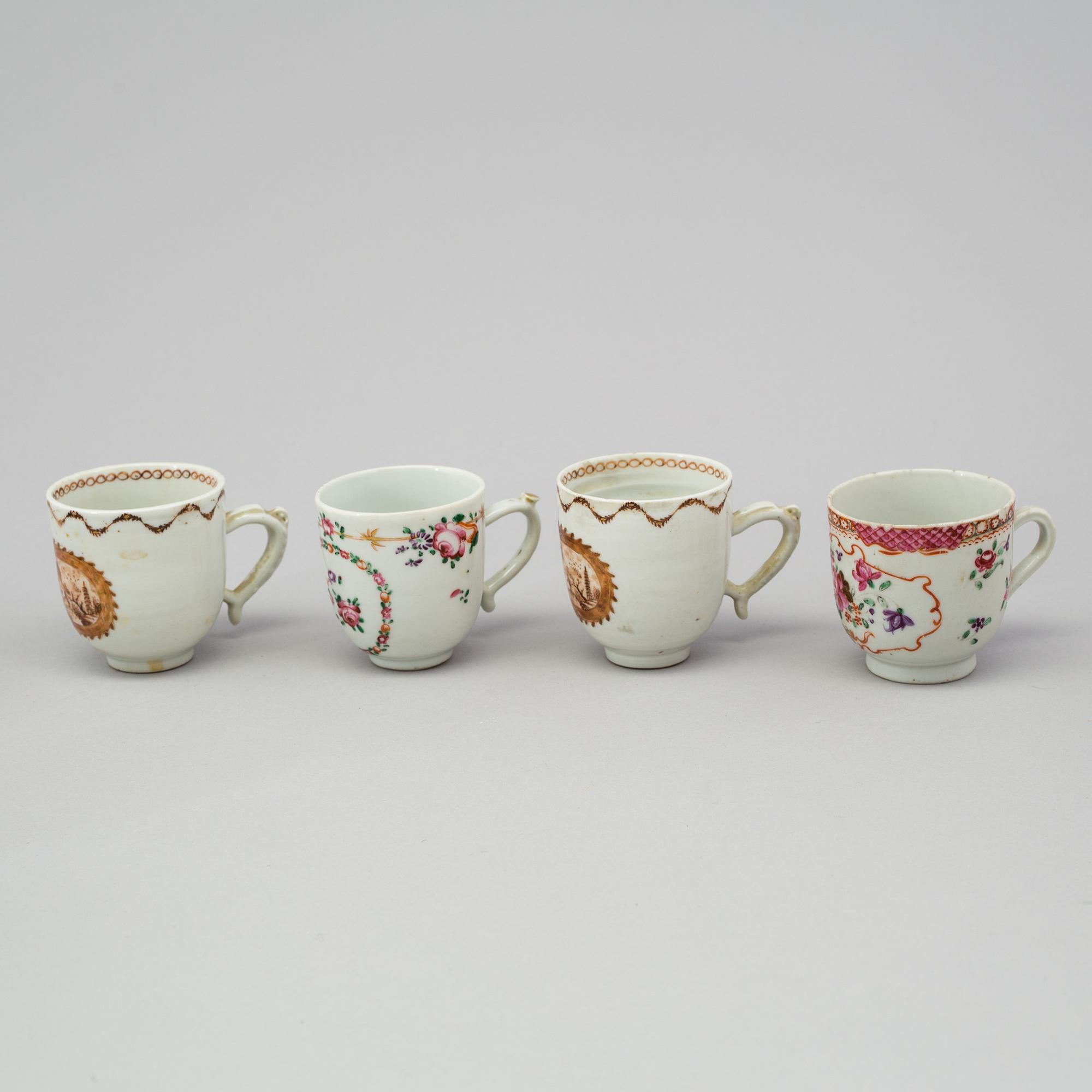 A group of 29 cups, one CREME POT and 8 saucers, Chinese export porcelain, 18th century.
