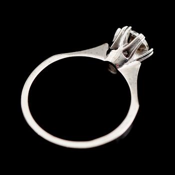 RING, 18 k vitguld, solitär briljantslipad diamant 1.00 ct.