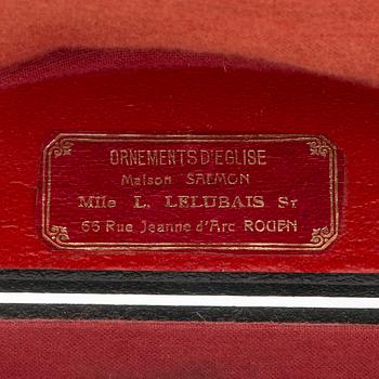 Nattvardskalk med paten, silver, Paris 1798-1809 och Frankrike 1800-tal. I schatull.