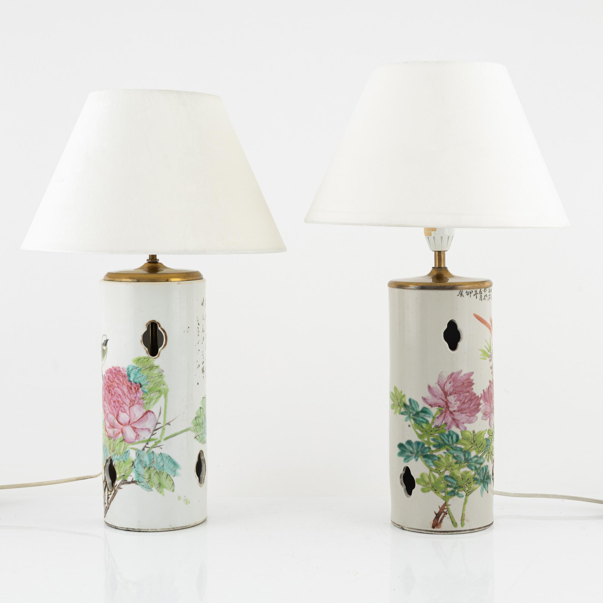 Bordslampor, ett par, Kina, 1900-tal.