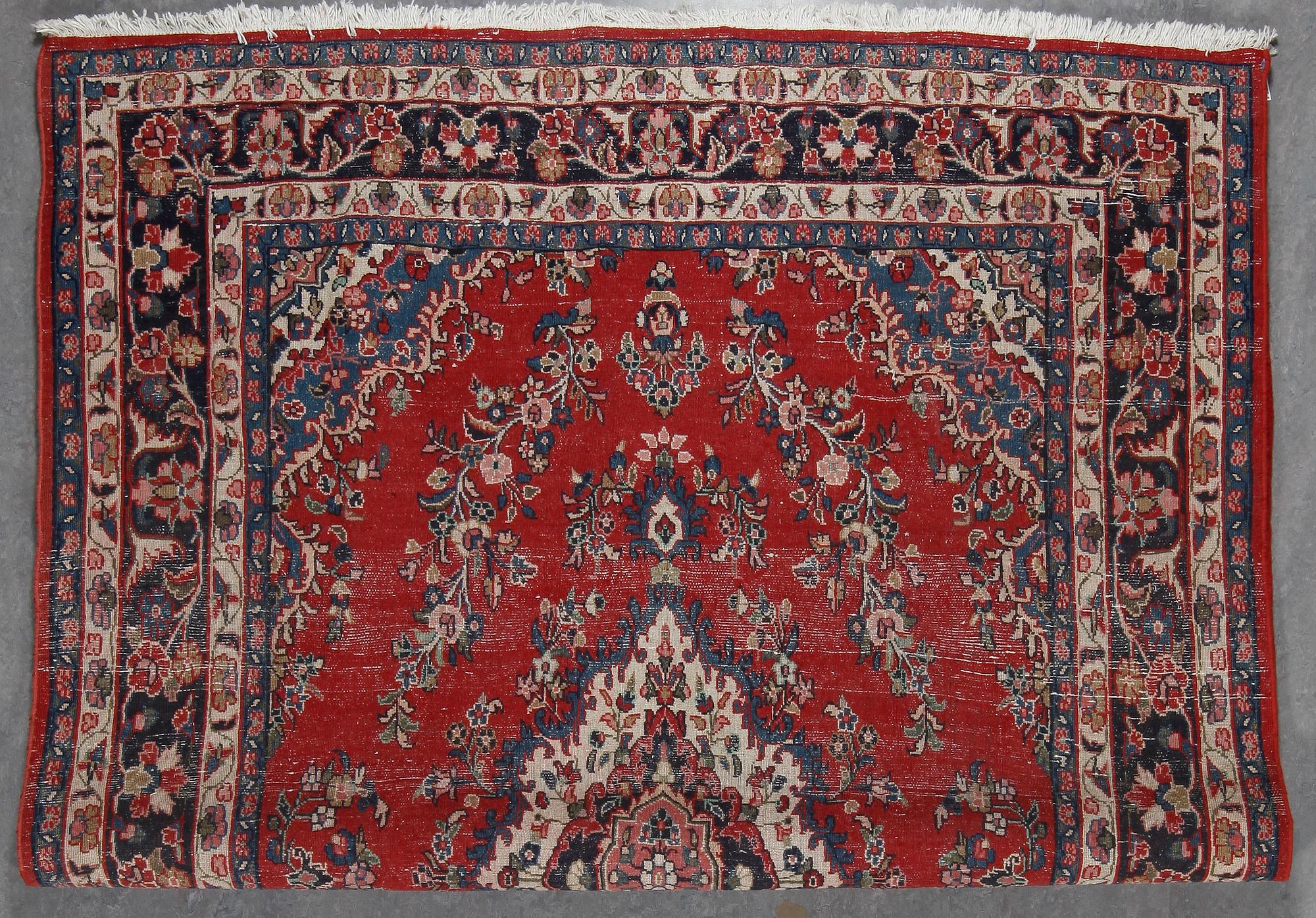 MATTA, Hamadan, ca 320x222 cm.