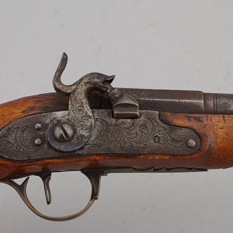 SLAGLÅSPISTOLER, 3 st, 1800-tal.
