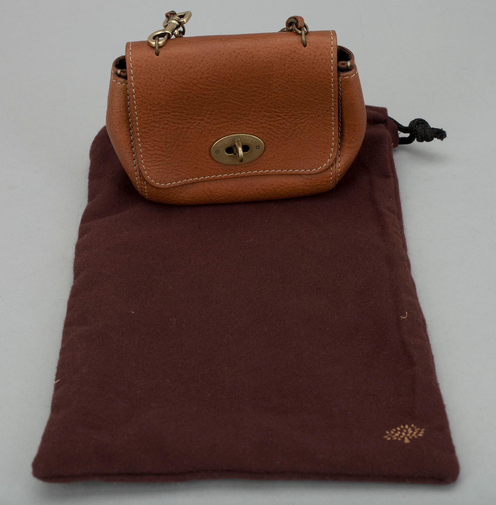 INNER POACH, Mulberry.