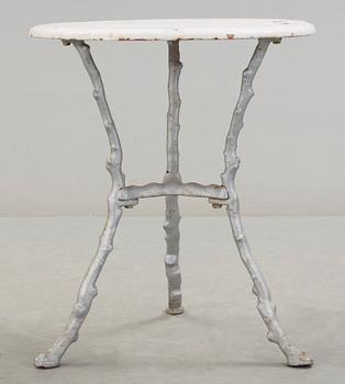 TRÄDGÅRDSBORD, järn, 1900-tal.