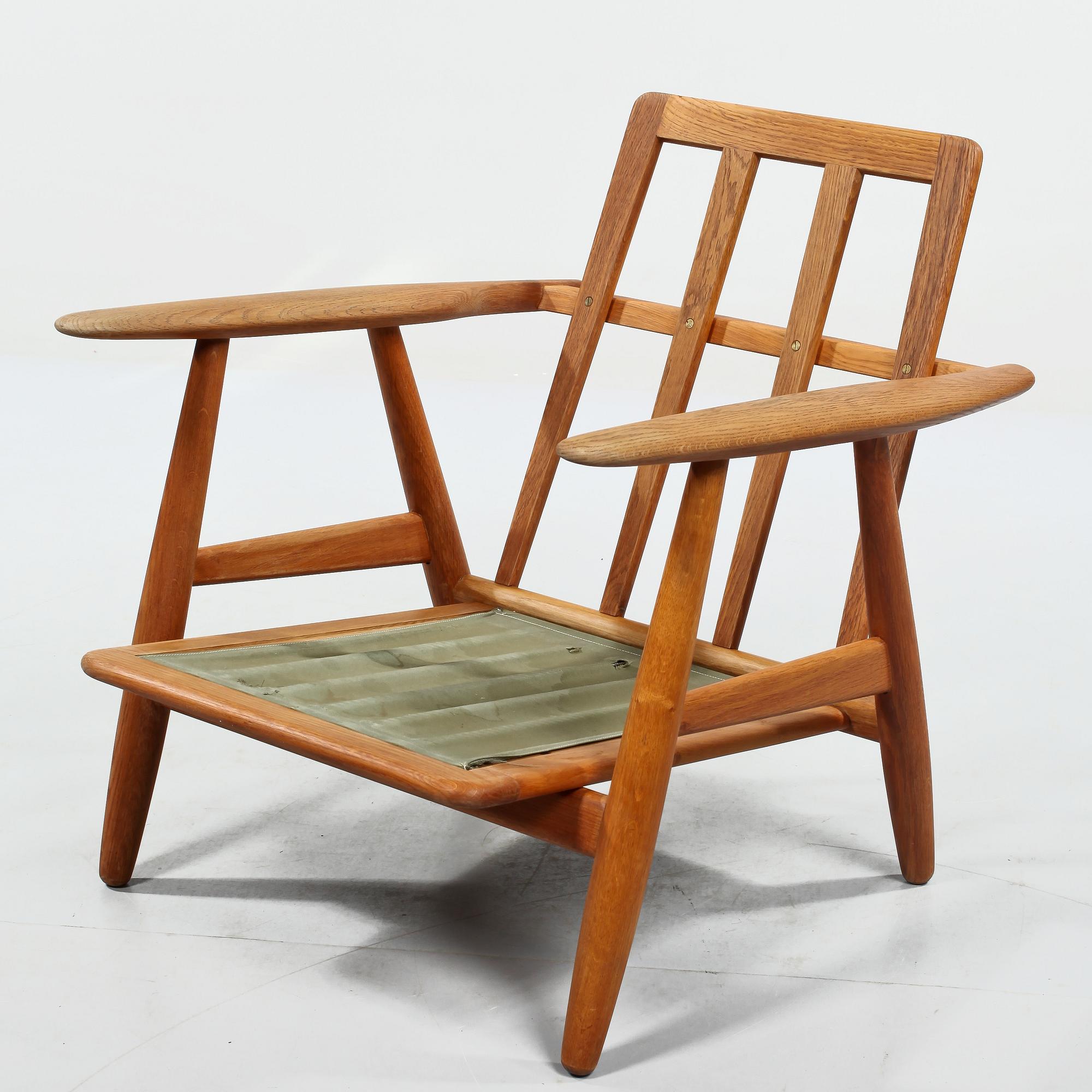 FÅTÖLJ, "GE 240/Cigarren", Hans J Wegner, 1900-talets tredje kvartal.