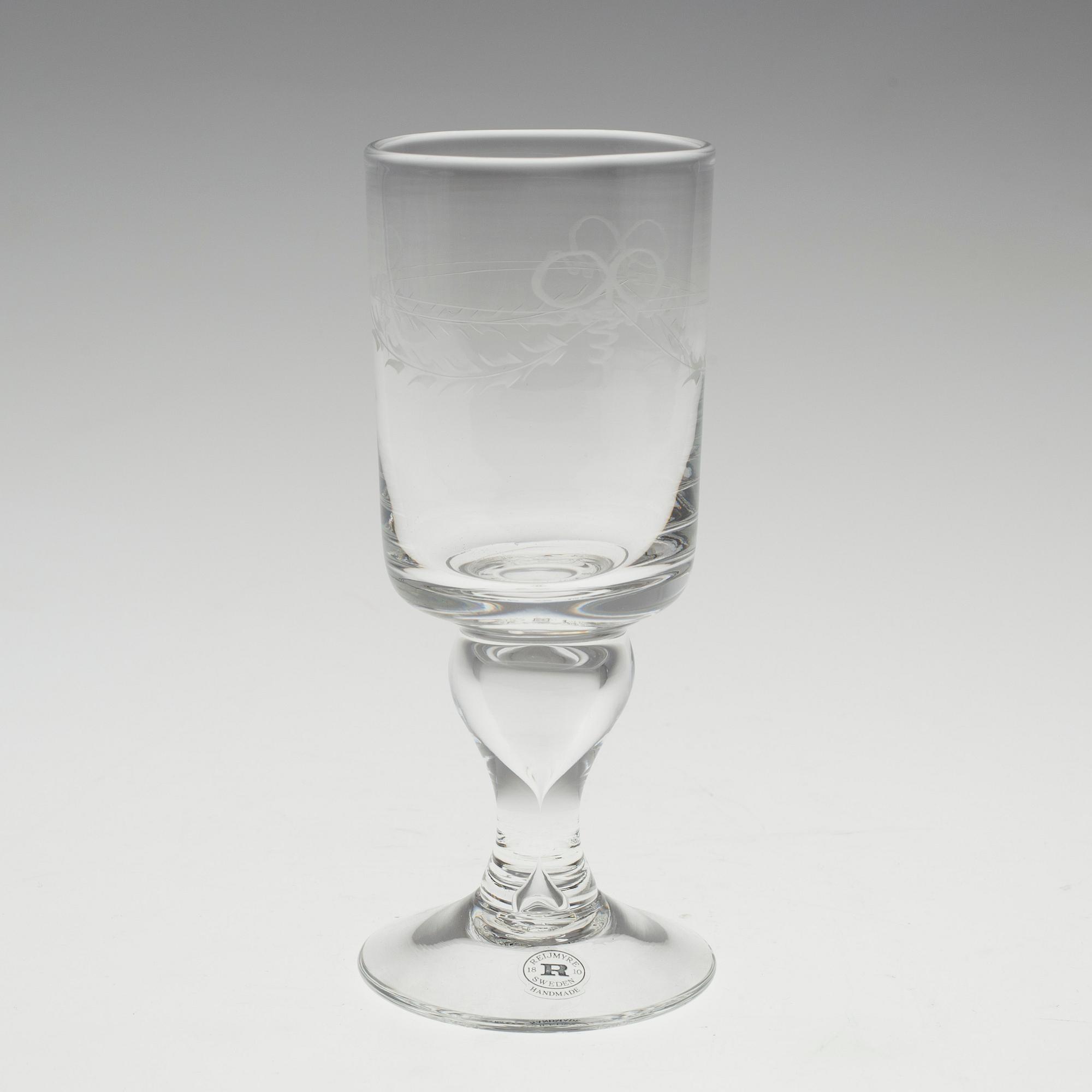 A set of twelve "Antik" wine glasses by Reijmyre Glasbruk.