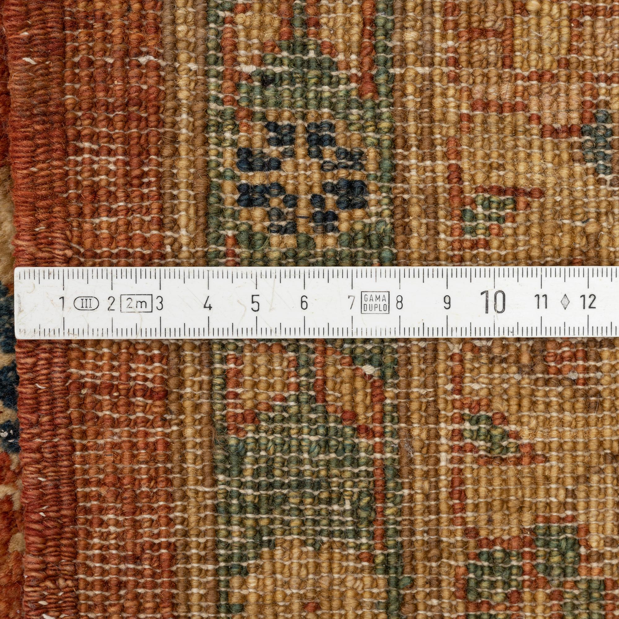 Matta, Afghanistan/Pakistan, ca 335 x 250 cm.